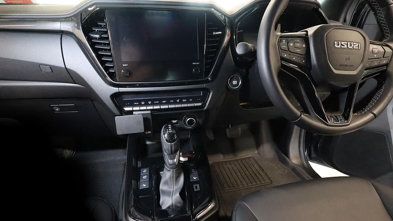ProClip Fahrzeughalter für Rechtslenker 656302 - Winkelbefestigung - Isuzu D-Max 20-27