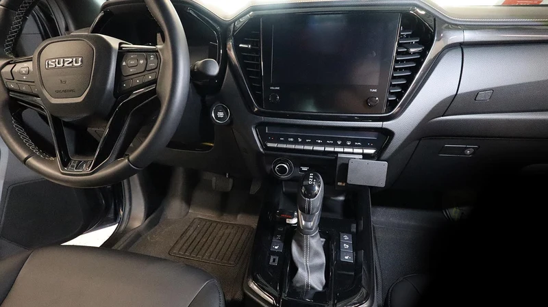 ProClip Fahrzeughalter 856302 - Winkelbefestigung - Isuzu D-Max 20-27