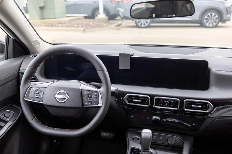 ProClip Fahrzeughalter 856280 - Mittelbefestigung - Nissan Sentra 26-27