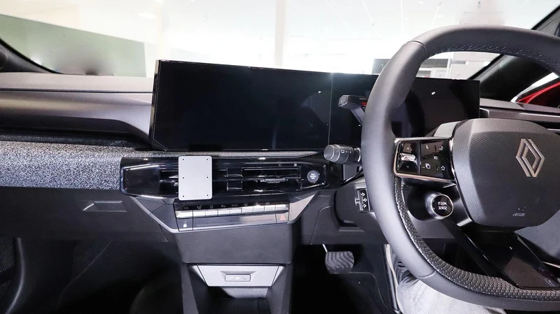 ProClip Fahrzeughalter für Rechtslenker 656296 - Mittelbefestigung - Renault Clio VI 27-27