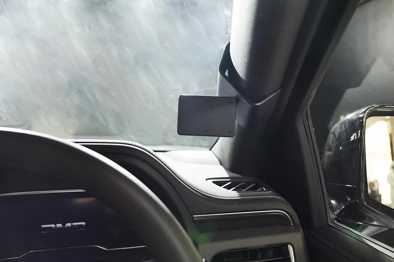 ProClip Fahrzeughalter für Rechtslenker 605767 - Rechtsbefestigung - Chevrolet Suburban 21-24, Chevrolet Tahoe 21-24