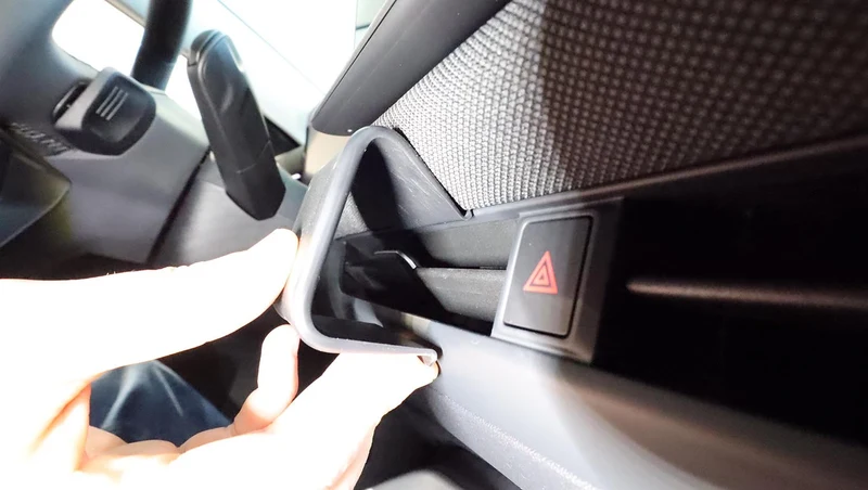ProClip Fahrzeughalter 856270 - Mittelbefestigung - Volkswagen T-Roc 26-26
