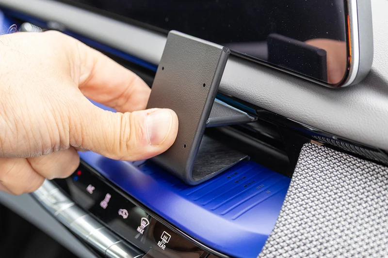 ProClip Fahrzeughalter 856230 - Mittelbefestigung - Cadillac Optiq 25-26
