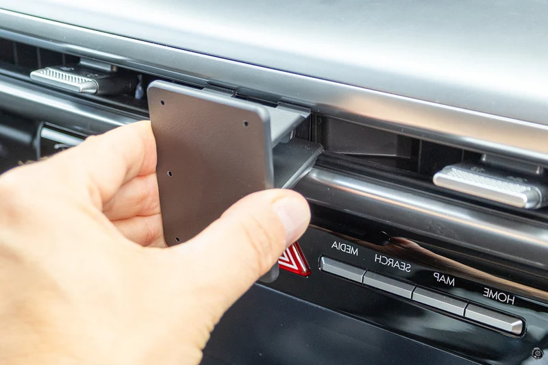 ProClip Fahrzeughalter für Rechtslenker 656232 - Mittelbefestigung - Hyundai Ioniq 9 26-26