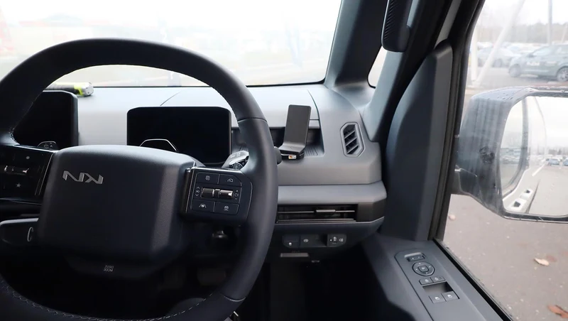 ProClip Fahrzeughalter für Rechtslenker 606255 - Rechtsbefestigung - Kia PV5 Passenger 25-26, Kia PV5 Cargo 25-26