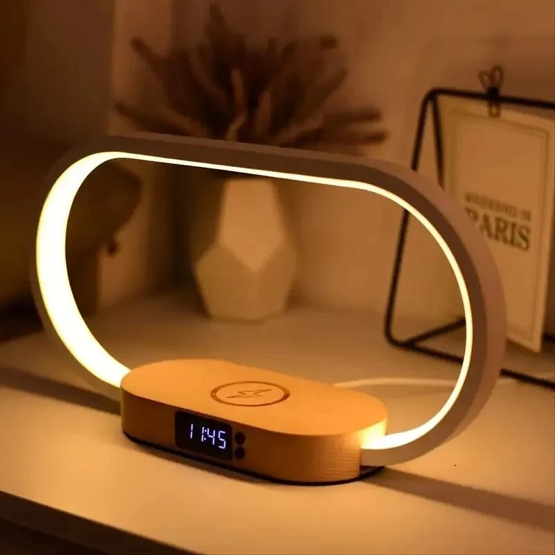 Multifunktions-Ladegerät mit Uhr, LED Lampe/ Nachtlicht, USB-Anschluss Schnell Ladestation Dock für iPhone und Samsung
