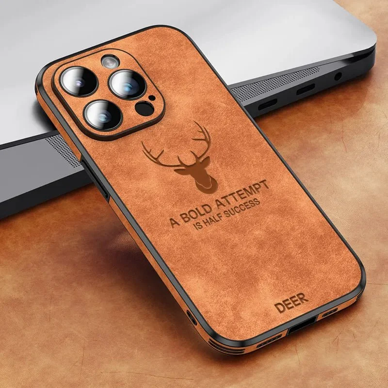 iPhone 14/ Pro/ Plus/ Pro Max - Hirsch Lederoptik Handy Hülle mit Linsen Schutz Stoßfeste Silikon