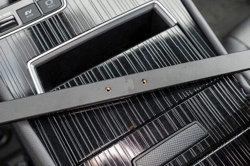 ProClip Fahrzeughalter 856210 - Mittelbefestigung - Toyota Sienna 25-26