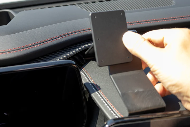 ProClip Fahrzeughalter 856214 - Mittelbefestigung - Dodge Charger 24-25