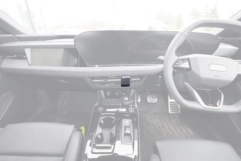 ProClip Fahrzeughalter für Rechtslenker 656193 - Mittelbefestigung - Audi A6 e-tron 25-26