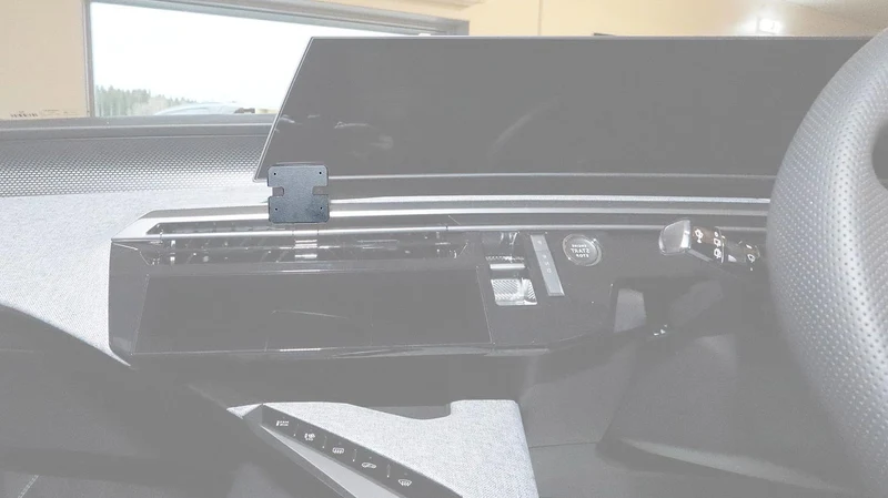 ProClip Fahrzeughalter für Rechtslenker 656164 - Mittelbefestigung - Peugeot 5008 25-26, Peugeot 3008 25-26