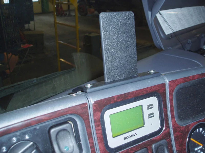 ProClip Fahrzeughalter 853382 - Mittelbefestigung, hoch - Scania 4-series 95-03