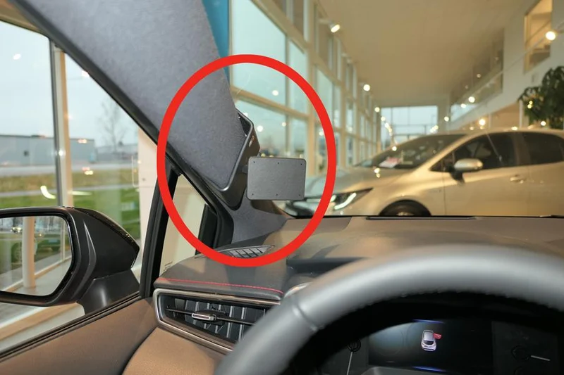 ProClip Fahrzeughalter 805578 - Linksbefestigung - Toyota Corolla 19-26, Suzuki Swace 21-26, Suzuki Swace 21-25 und weitere