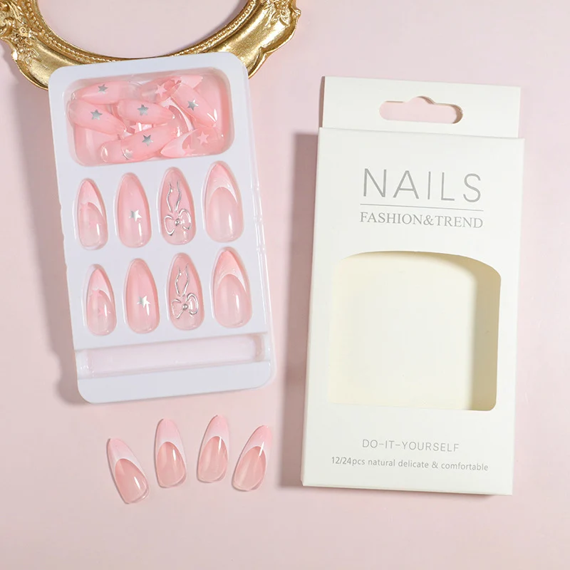 DIY Elegantes Aufklebenägel-Set Karnz