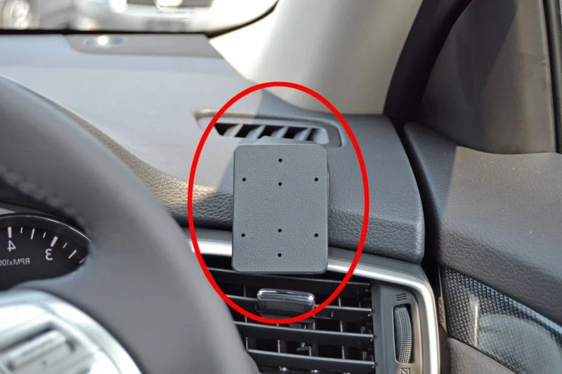 ProClip Fahrzeughalter für Rechtslenker 605011 - Rechtsbefestigung, niedrig, NICHT für Classic. - Nissan X-Trail 14-21, Nissan Qashqai 14-21