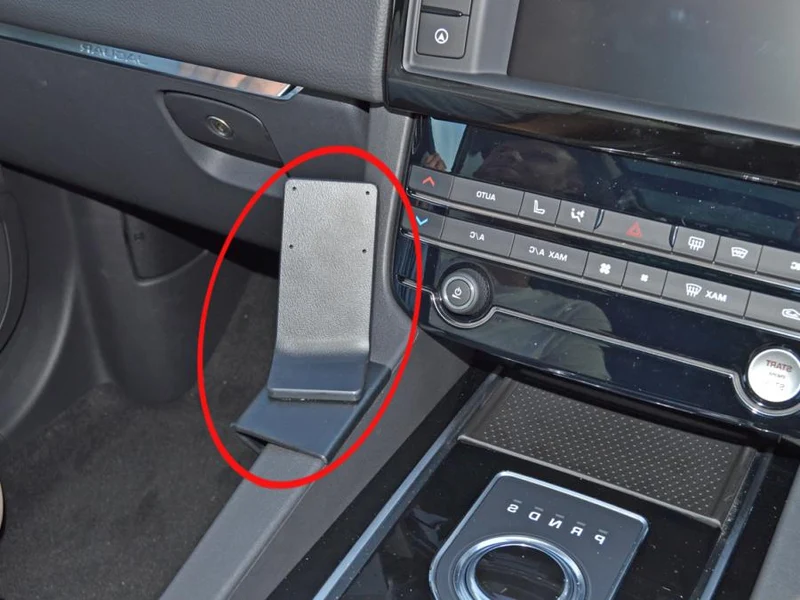ProClip Fahrzeughalter für Rechtslenker 635225 - Konsolenbefestigung - Jaguar F-PACE 17-20