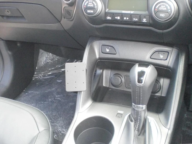 ProClip Fahrzeughalter für Rechtslenker 635009 - Konsolenbefestigung - Hyundai Tucson 14-15