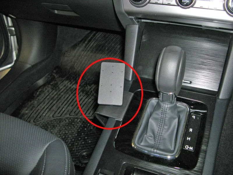ProClip Fahrzeughalter für Rechtslenker 635112 - Konsolenbefestigung - Subaru Outback 15-20, Subaru Liberty 15-21