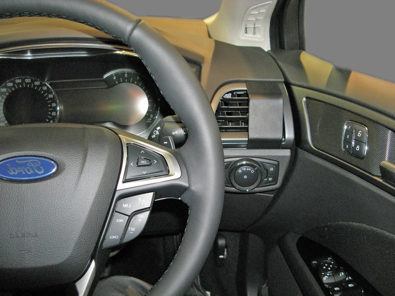 ProClip Fahrzeughalter für Rechtslenker 605078 - Rechtsbefestigung - Ford Mondeo 15-22