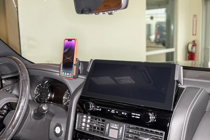 ProClip Fahrzeughalter 856013 - Mittelbefestigung - Nissan Armada 21-24, Infiniti QX80 22-24