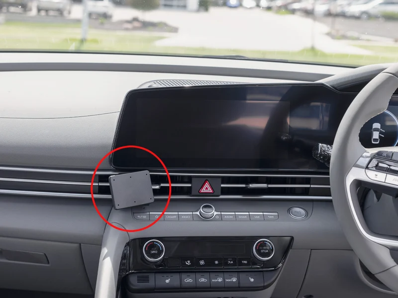 ProClip Fahrzeughalter für Rechtslenker 655874 - Winkelbefestigung - Hyundai Elantra 23-26, Hyundai i30 23-26, Hyundai i30 23-25 und weitere