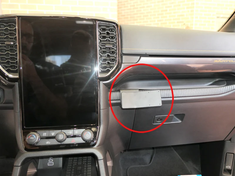 ProClip Fahrzeughalter 855833 - Winkelbefestigung - Ford Ranger Wildtrak 23-26, Ford Ranger Raptor 23-26, Ford Ranger 23-26 und weitere
