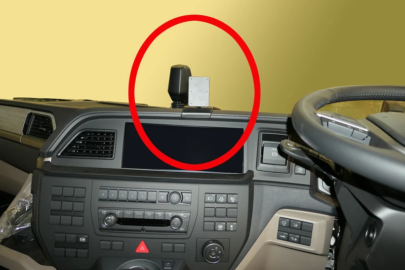 ProClip Fahrzeughalter für Rechtslenker 313571 - Mittelbefestigung, extra starke Montageplattform - MAN TGM 20-26, MAN TGS 20-26, MAN TGX 20-26 und weitere