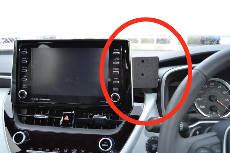 ProClip Fahrzeughalter für Rechtslenker 655453 - Mittelbefestigung- NUR für Modelle mit JBL-Stereo - Toyota Corolla 19-26, Toyota Corolla 19-23, Suzuki Swace 21-24