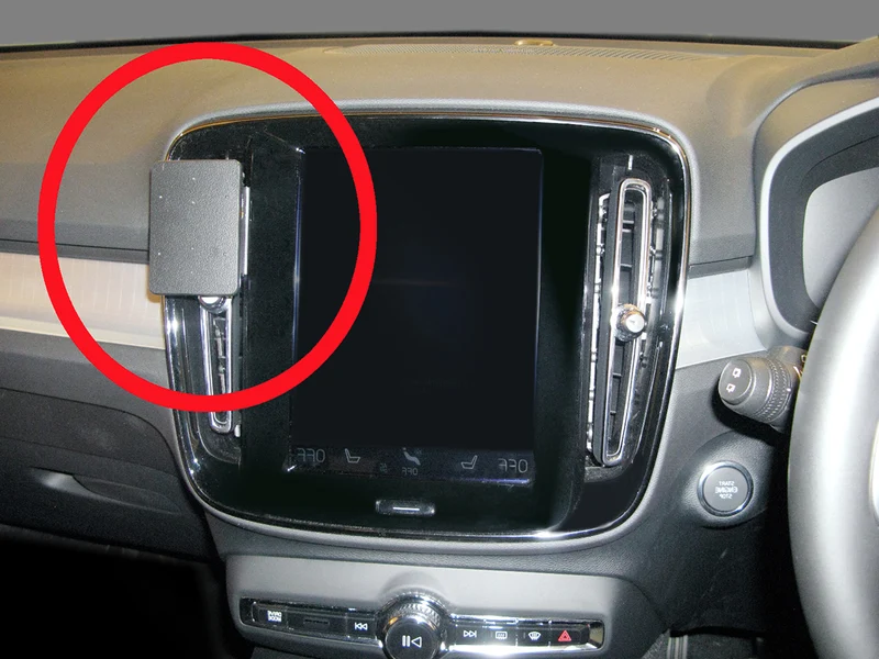 ProClip Fahrzeughalter für Rechtslenker 655394 - Winkelbefestigung - Volvo XC40 18-26, Volvo XC40 18-25, Volvo C40 22-25 und weitere