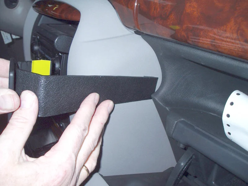 ProClip Fahrzeughalter 853424 - Winkelbefestigung - Rover 75 99-05, MG ZT 01-05