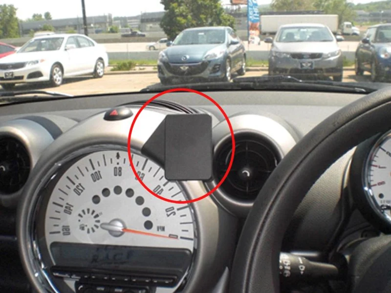 ProClip Fahrzeughalter für Rechtslenker 655270 - Mittelbefestigung - Mini Countryman 15-16, Mini Cooper Countryman 15-16, Mini Paceman 15-16