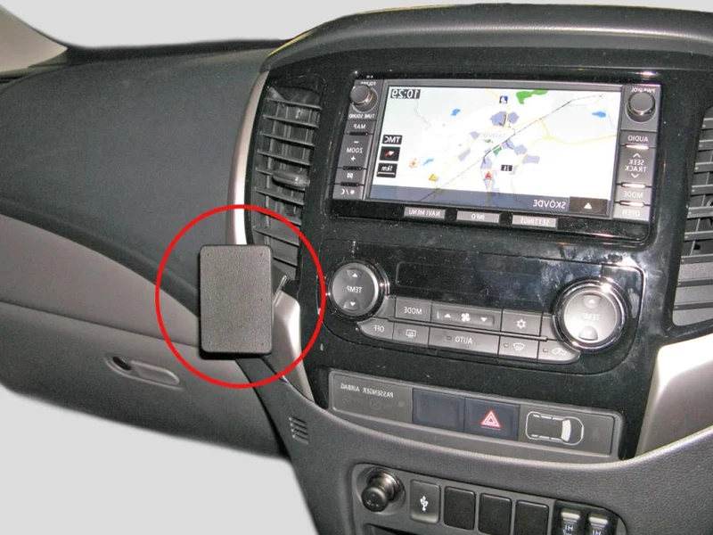 ProClip Fahrzeughalter für Rechtslenker 655149 - Winkelbefestigung - Fiat Fullback 16-21, Mitsubishi Triton 16-19, Mitsubishi L200 16-19