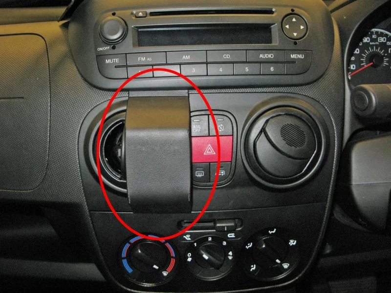 ProClip Fahrzeughalter für Rechtslenker 655075 - Mittelbefestigung - Fiat Fiorino 08-21, Citroen Nemo 08-21, Peugeot Bipper 08-21