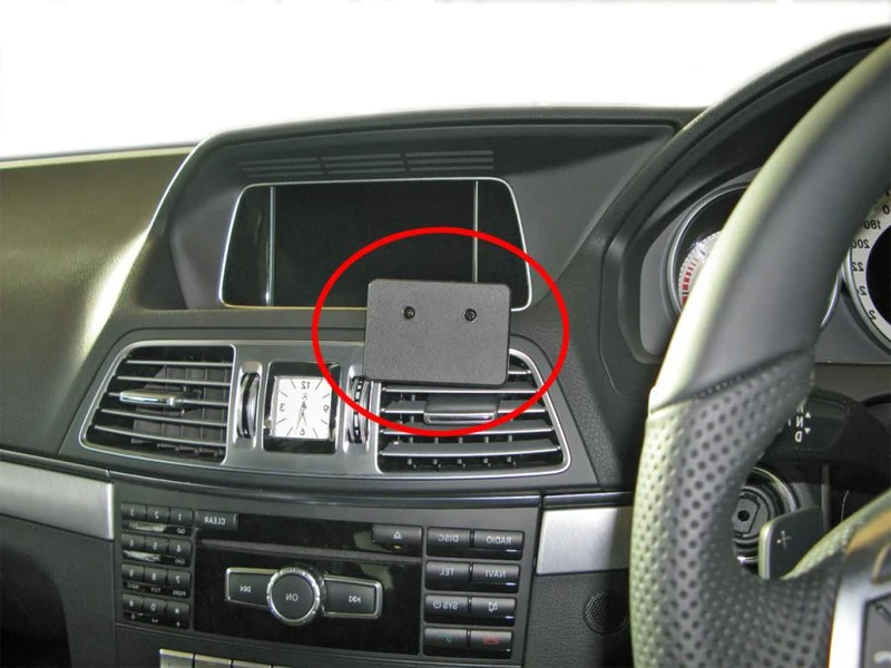ProClip Fahrzeughalter für Rechtslenker 654974 - Mittelbefestigung - Mercedes Benz E-Klasse, Coupé 14-17, Mercedes Benz E-Klasse und weitere