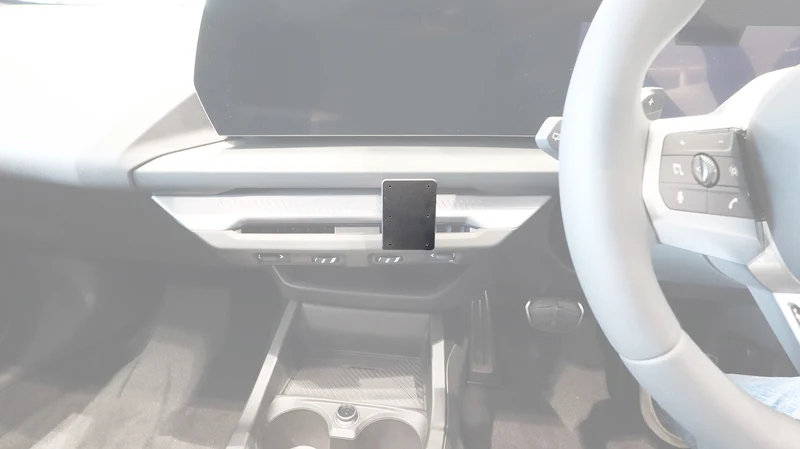 ProClip Fahrzeughalter für Rechtslenker 656123 - Mittelbefestigung - BMW 1-series F70 25-26