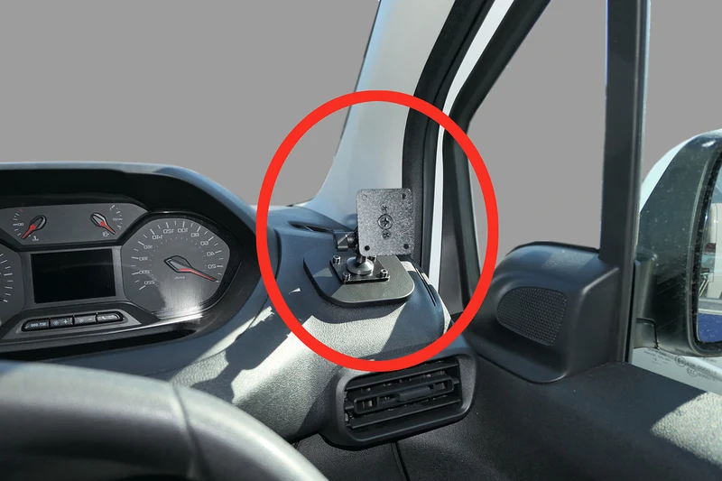ProClip Fahrzeughalter für Rechtslenker 313554 - Rechtsbefestigung, Extra starke Montageplattform - Toyota Proace City 20-26, Toyota Proace City Verso 25-26, Vauxhall Combo 19-26 und weitere