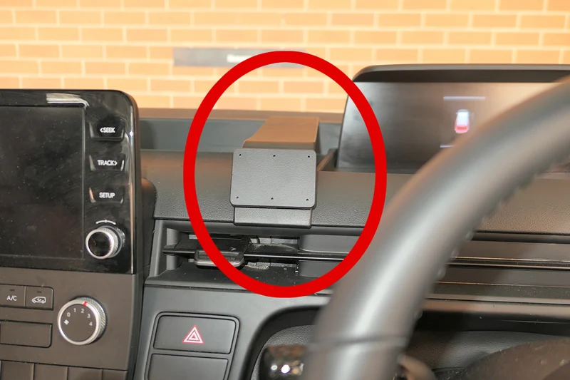 ProClip Fahrzeughalter für Rechtslenker 313576 - Mittelbefestigung, hoch strength mounting platform.- NICHT für Modelle mit oberem Handschuhfach - Hyundai Staria 22-26, Hyundai Staria 22-25