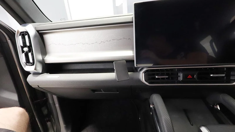 ProClip Fahrzeughalter für Rechtslenker 656054 - Winkelbefestigung - Jetour T2 23-26, Jetour T2 23-25