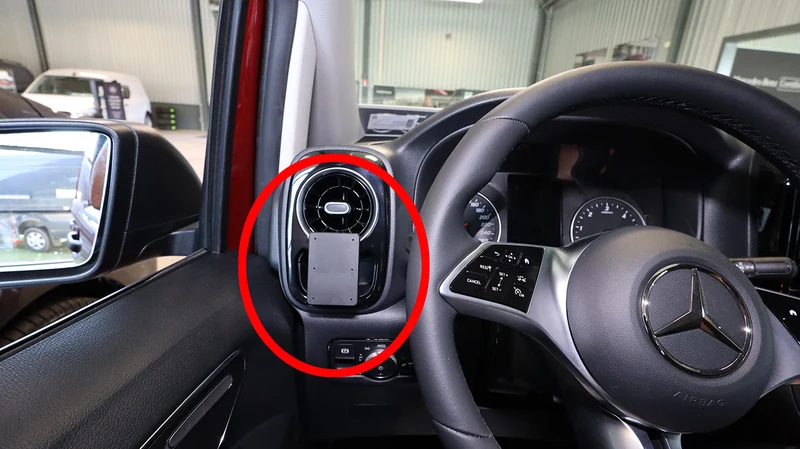 ProClip Fahrzeughalter 806042 - Linksbefestigung - Mercedes Benz Vito 24-26