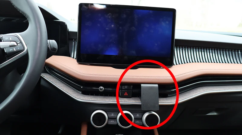 ProClip Fahrzeughalter 856040 - Mittelbefestigung - Skoda Superb 24-26