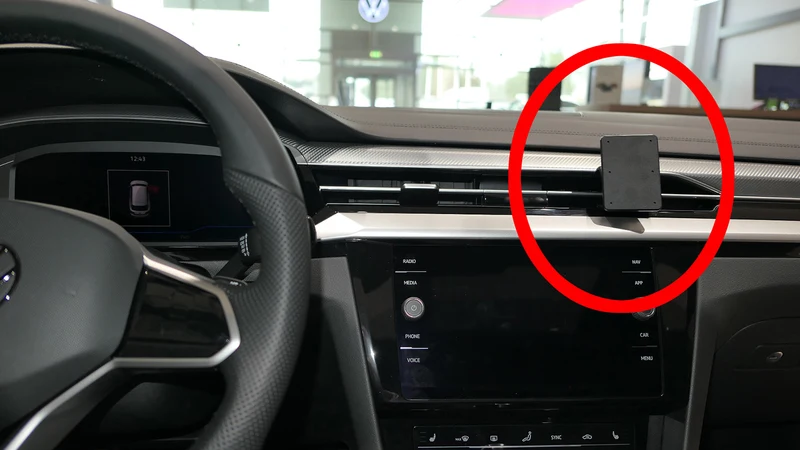 ProClip Fahrzeughalter 856031 - Mittelbefestigung - Volkswagen Arteon 21-26, Volkswagen Arteon 21-25