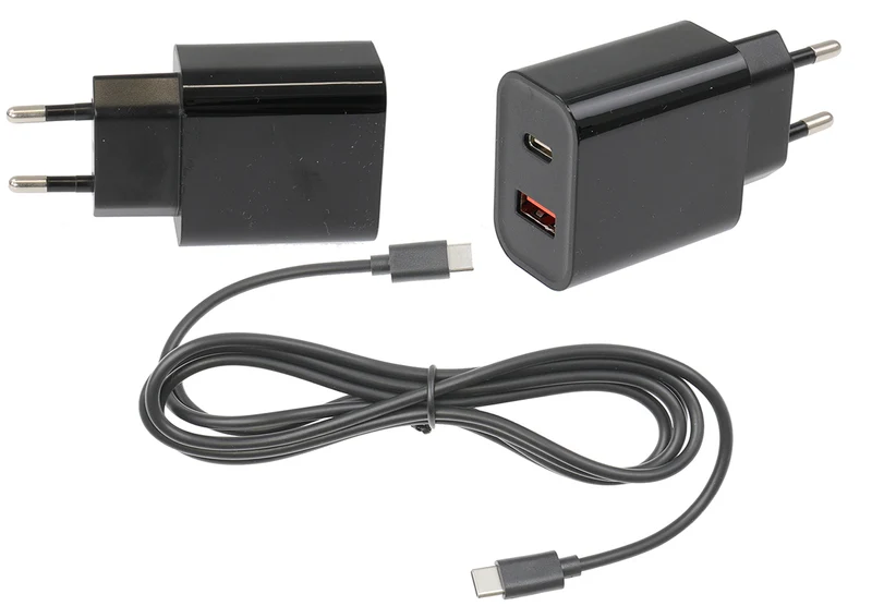 Zubehör 945084 QC + PD-Ladegerät EU-Standard (Typ-C). Mit Typ-C auf Typ-C Kabel, 2m