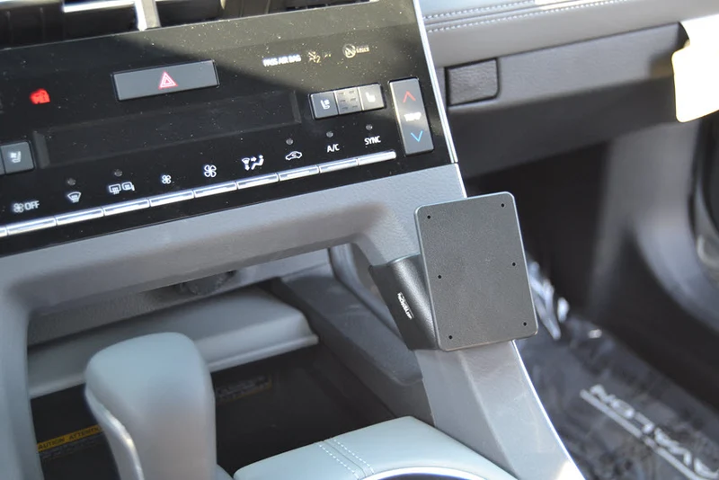 Angled Dash Mount for Toyota Avalon