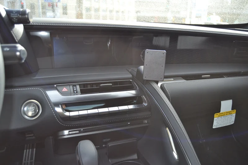 Angled Dash Mount for Lexus LC Series