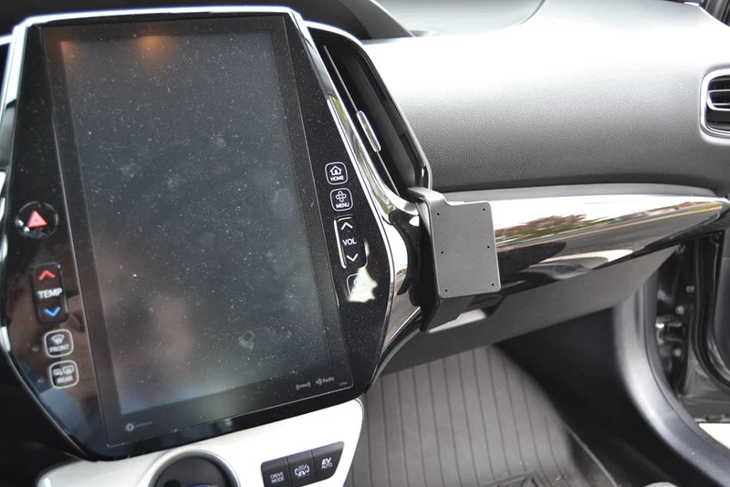 Angled Dash Mount for Toyota Prius, Prius Prime