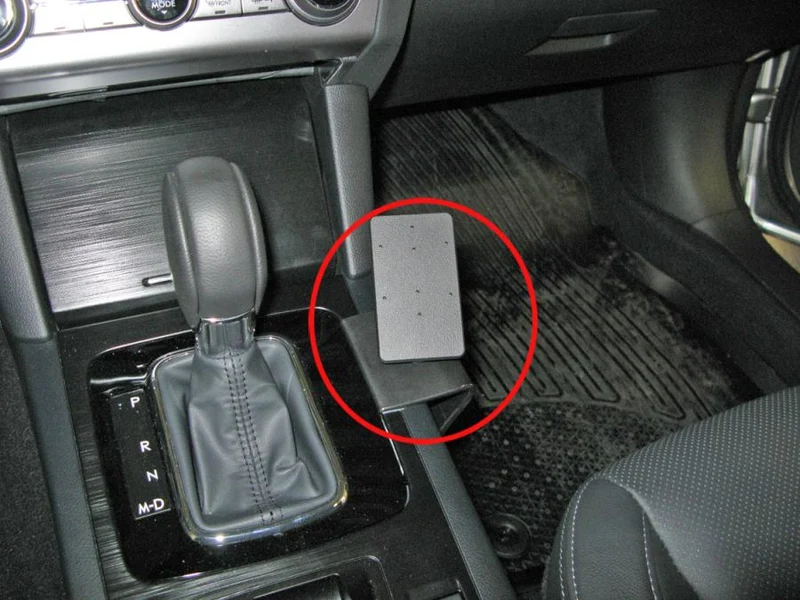 ProClip Fahrzeughalter 835112 - Konsolenbefestigung - Subaru Outback 15-20