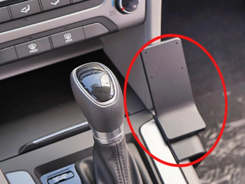 ProClip Fahrzeughalter 835221 - Konsolenbefestigung - Hyundai Elantra 17-20