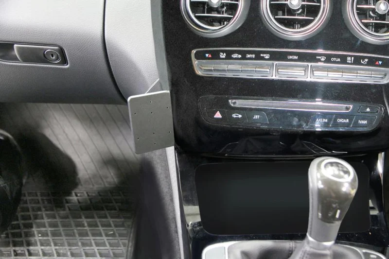 ProClip Fahrzeughalter für Rechtslenker 655060 - Winkelbefestigung- NICHT für Modelle mit Holzplatte. NUR für manuelle Gangschaltung - Mercedes Benz C-Klasse (180-320) 14-21