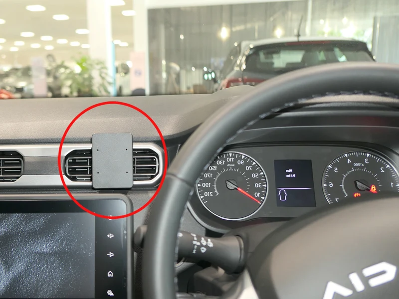 ProClip Fahrzeughalter für Rechtslenker 655886 - Mittelbefestigung - Dacia Duster 23-24