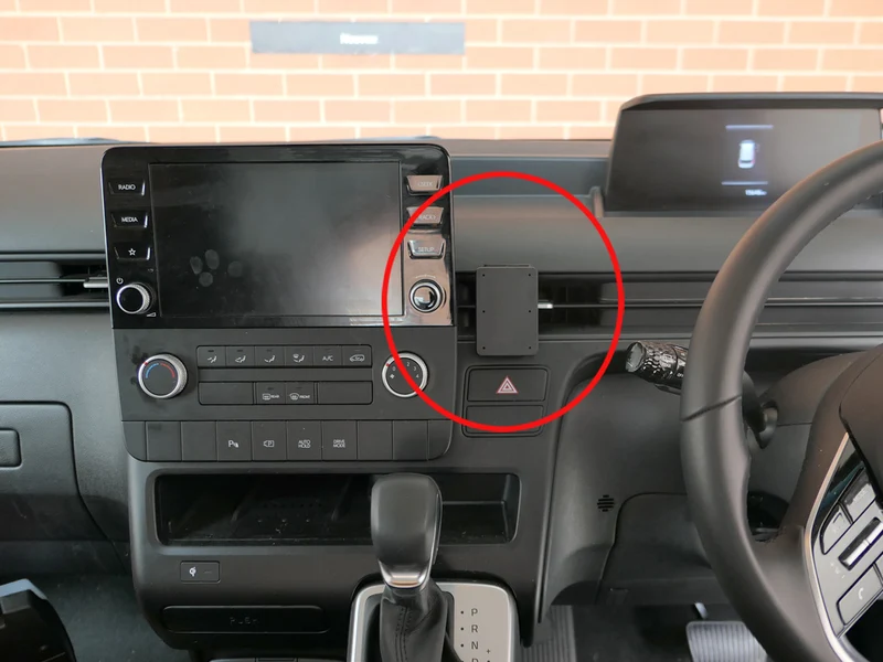 ProClip Fahrzeughalter für Rechtslenker 655828 - Mittelbefestigung, Winkelbefestigung - Hyundai Staria 22-26, Hyundai Staria 22-25